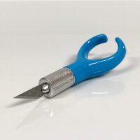 CUTTER  MANICO ERGONOMICO BLU